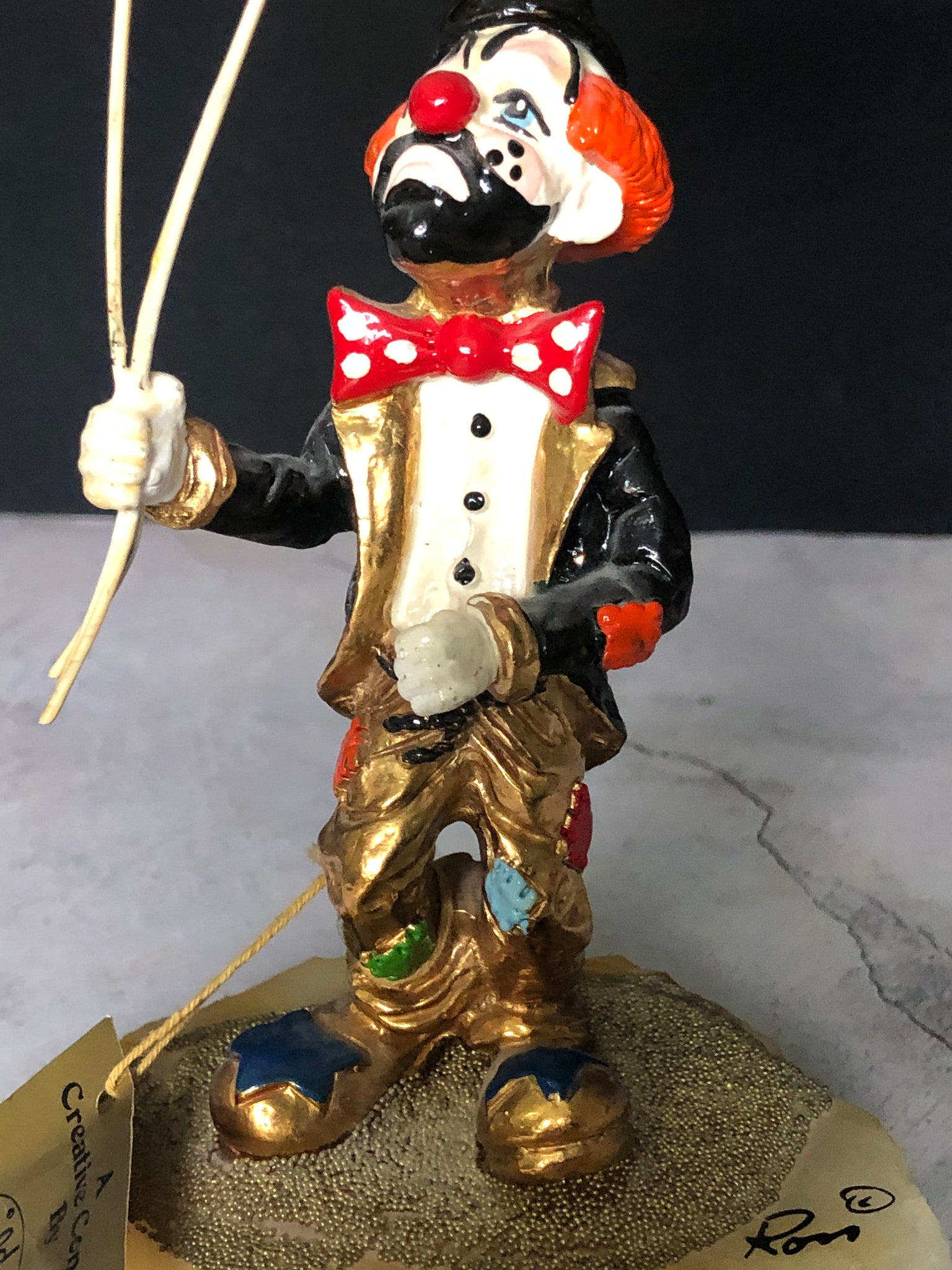Clown With Balloons Statue
