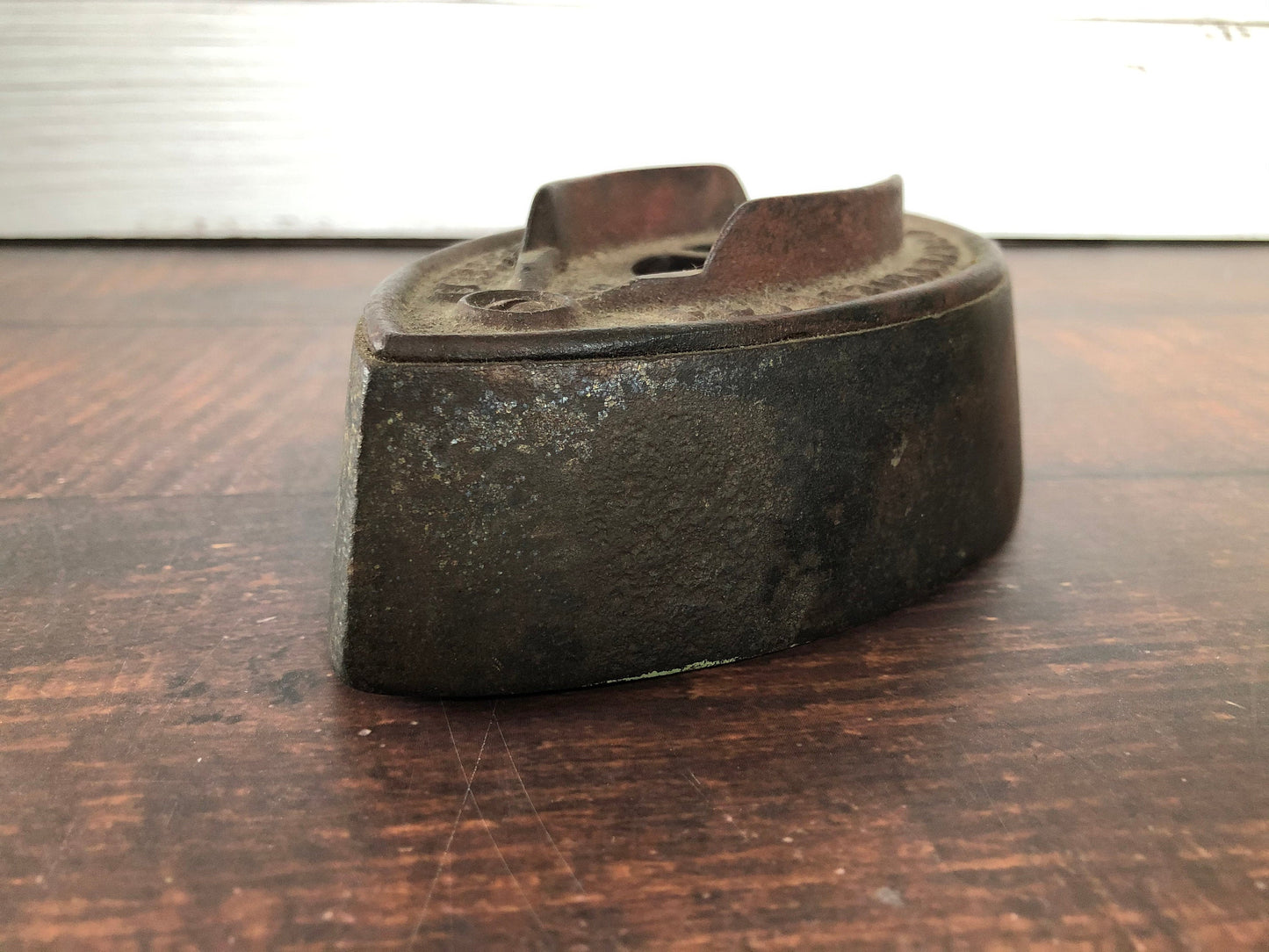 1900s Antique Sad Iron, Colebrookdale Iron Co Flat Iron, Antique Smoothing Iron