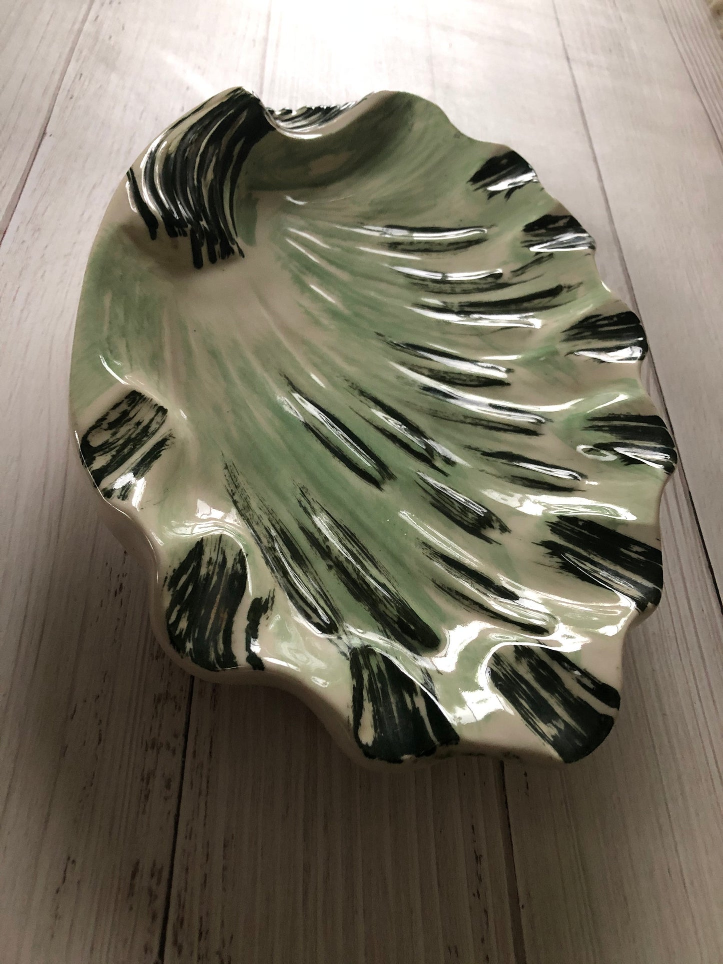 Mid Century Green and White Glazed Pottery Shell Shaped Ashtray, Vintage Extra Large Coffee Table Dish, Cigar Tray, Cigarette Tray